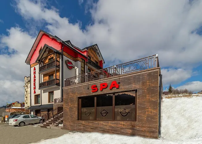 Amarena Spa - Breakfast Included In The Price Spa Swimming Pool Sauna Hammam Jacuzzi Restaurant Inexpensive And Delicious Food Parking Area Barbecue 400 M To Bukovel Lift 1 Room And CottagesГотель